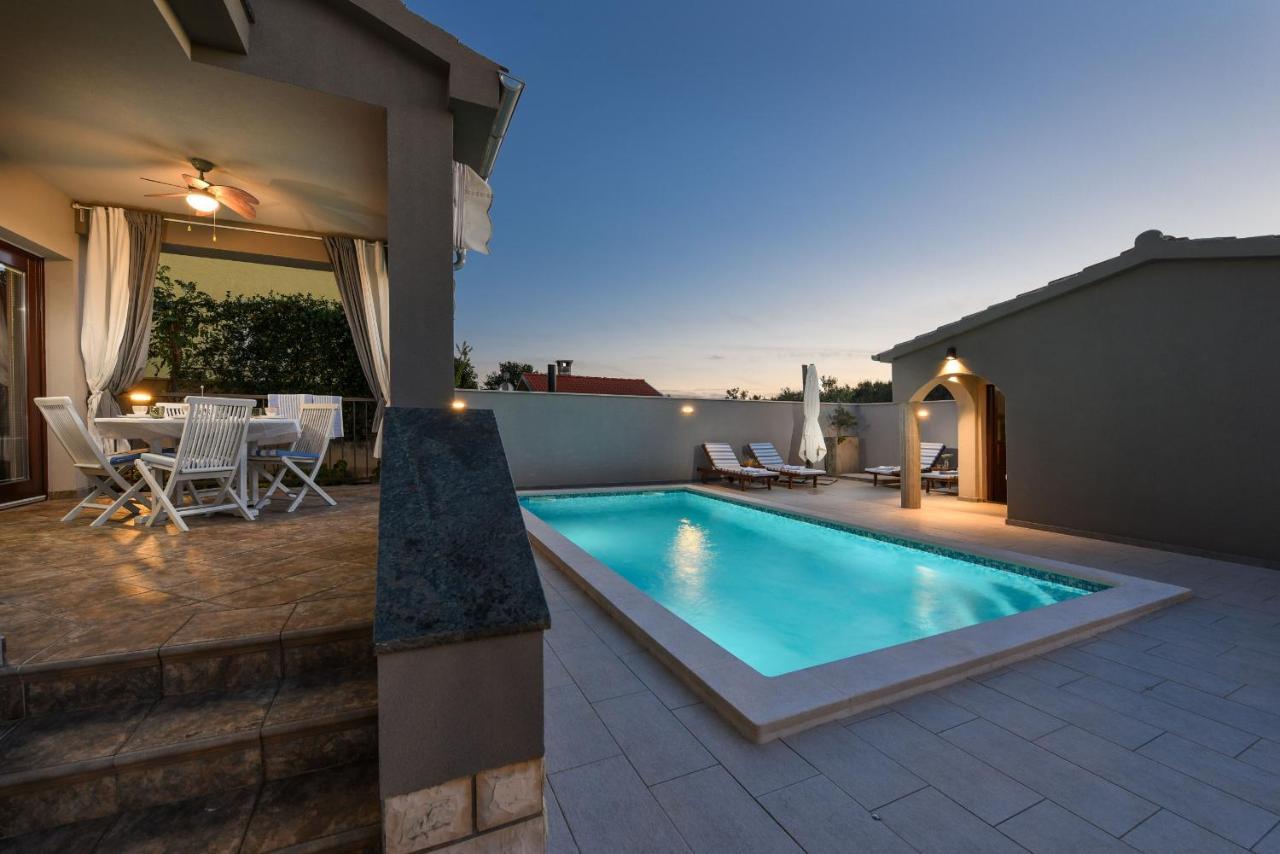 Antea Zadarvillas *